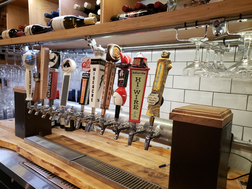 Willie Rae's Social House interior