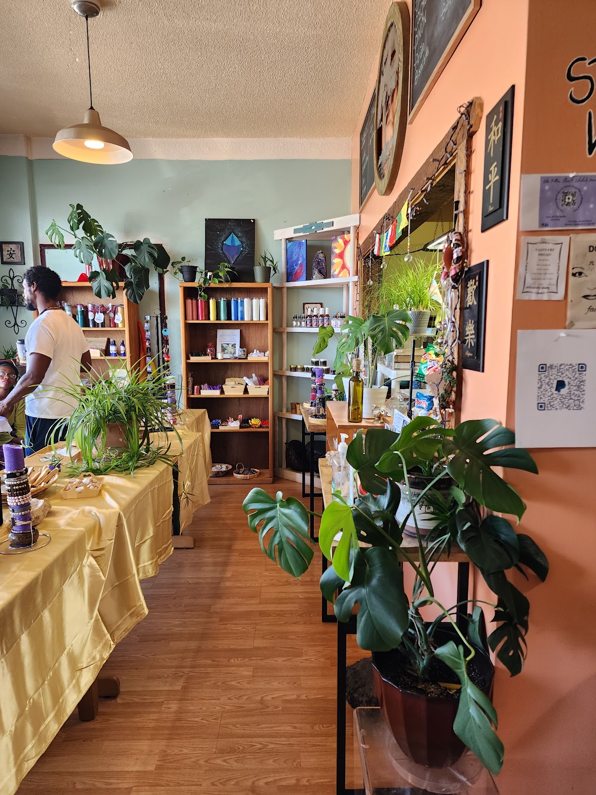 Cafe Zin interior