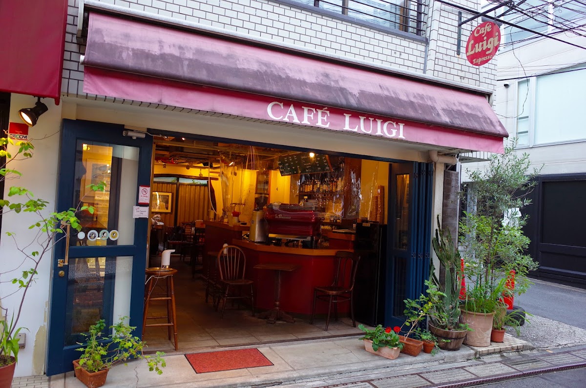Cafe Luigi interior