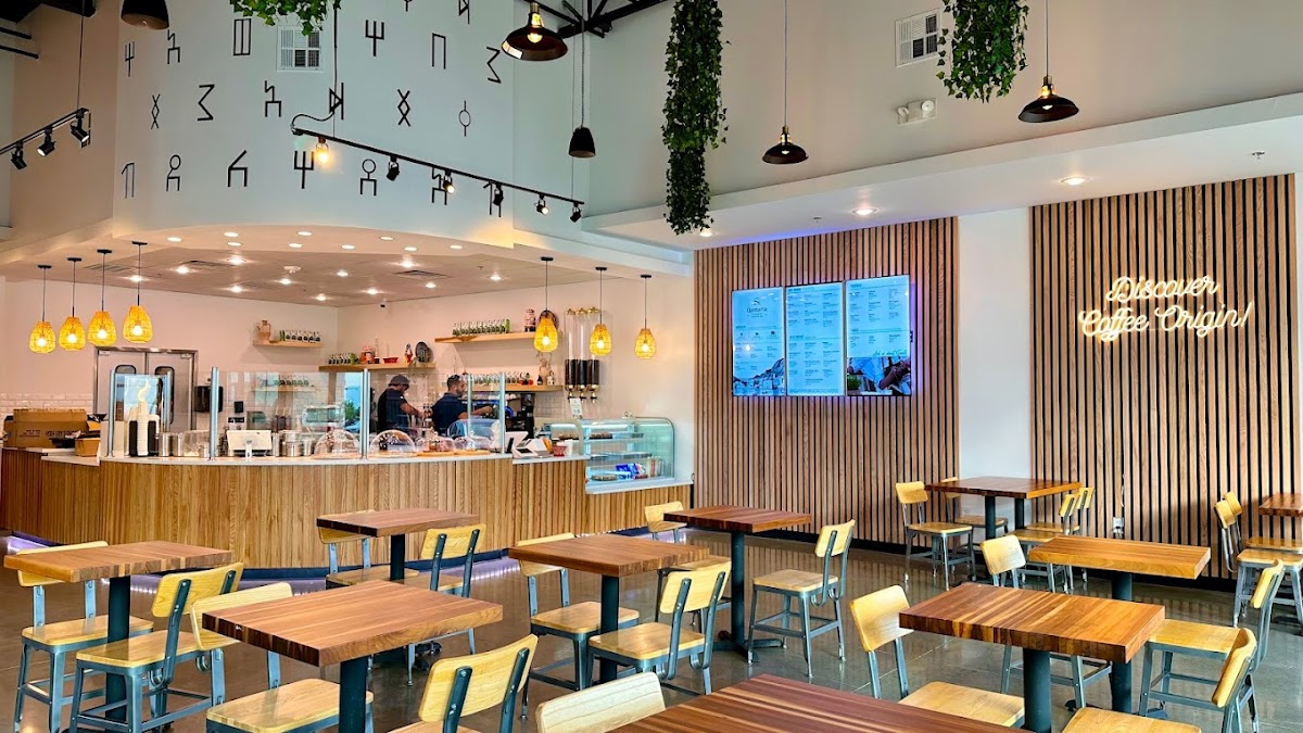 Qamaria Yemeni Coffee Co. interior