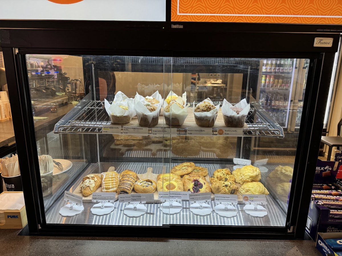 Akoranga Eatery interior