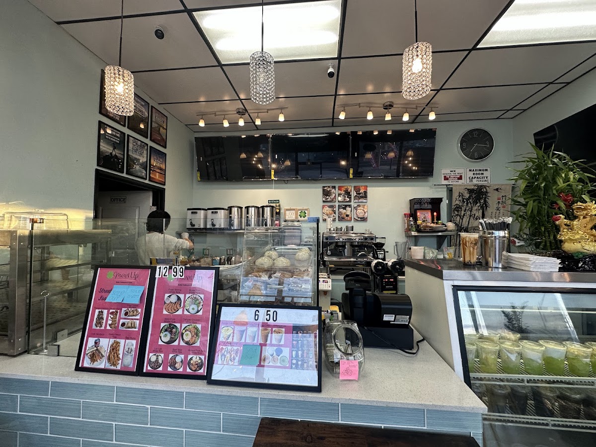 Photo of Meet Up Boba Teahouse & Café #1