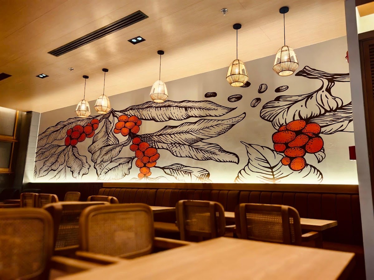 Bo's Coffee - Azizi Riviera interior