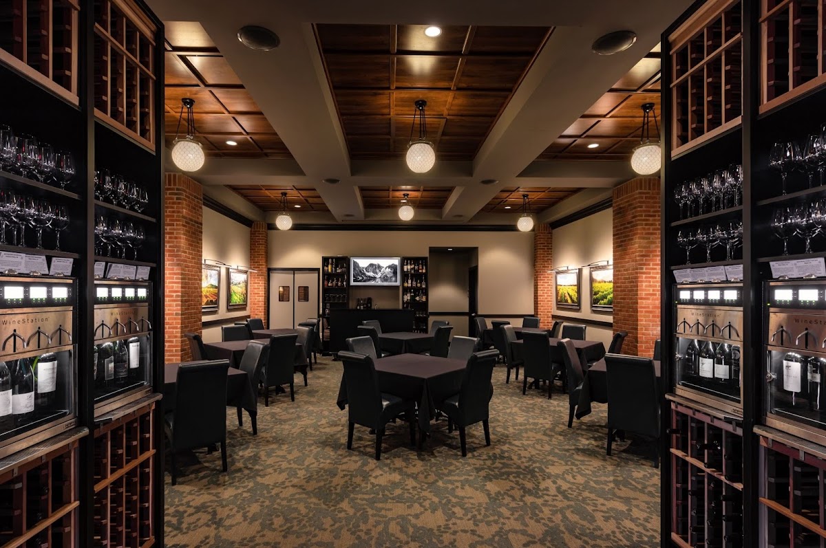 SixtyFour - Reserve Room interior