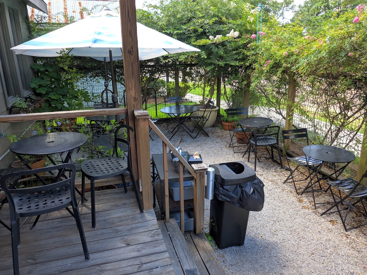 Magpie Cafe interior