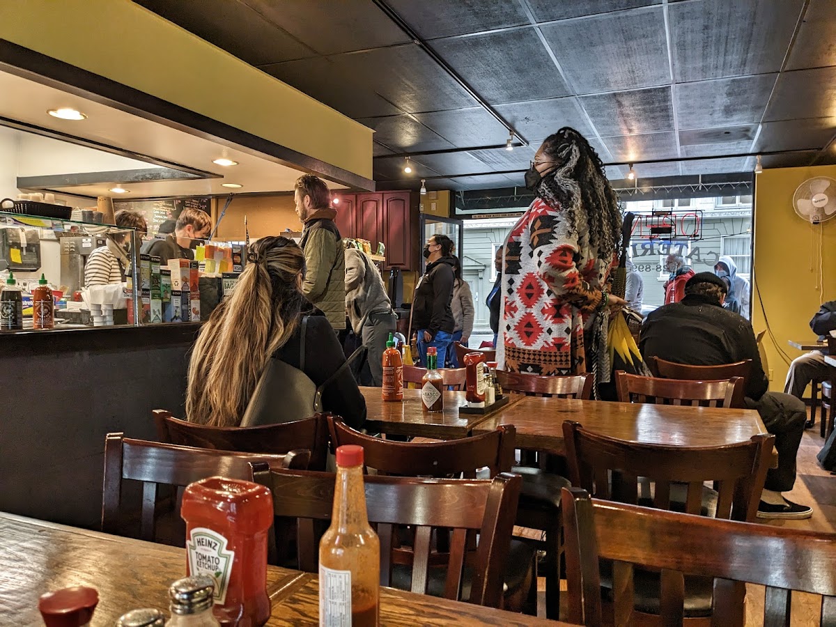 Cafe Pacific Plaza interior