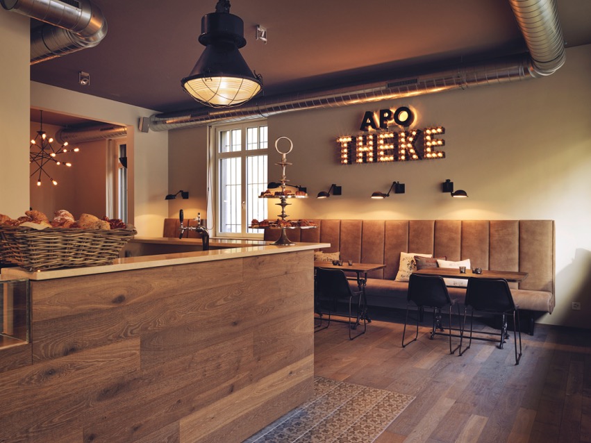 Apotheke interior