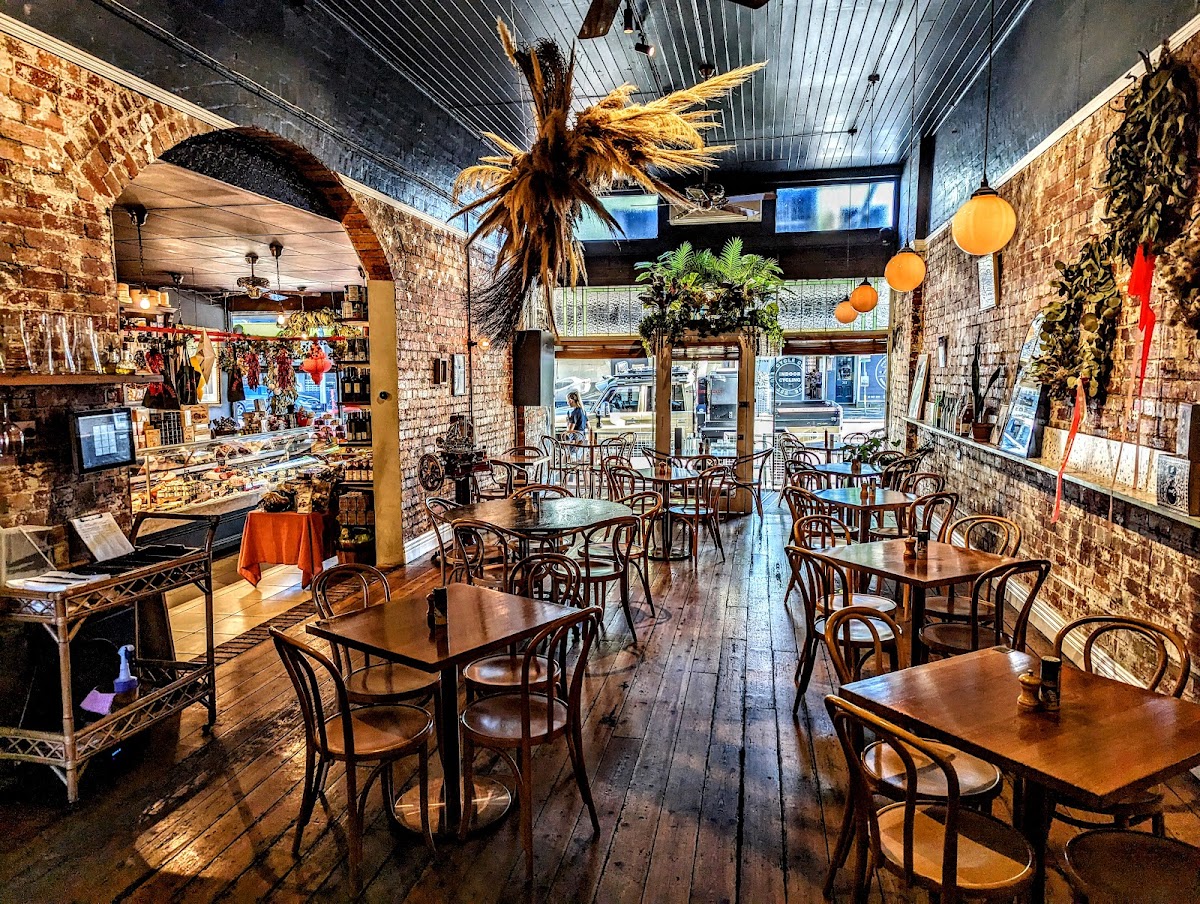 Laikon Deli interior