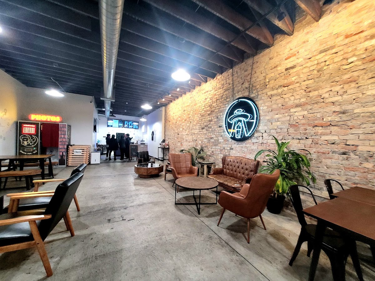 Space Tea interior