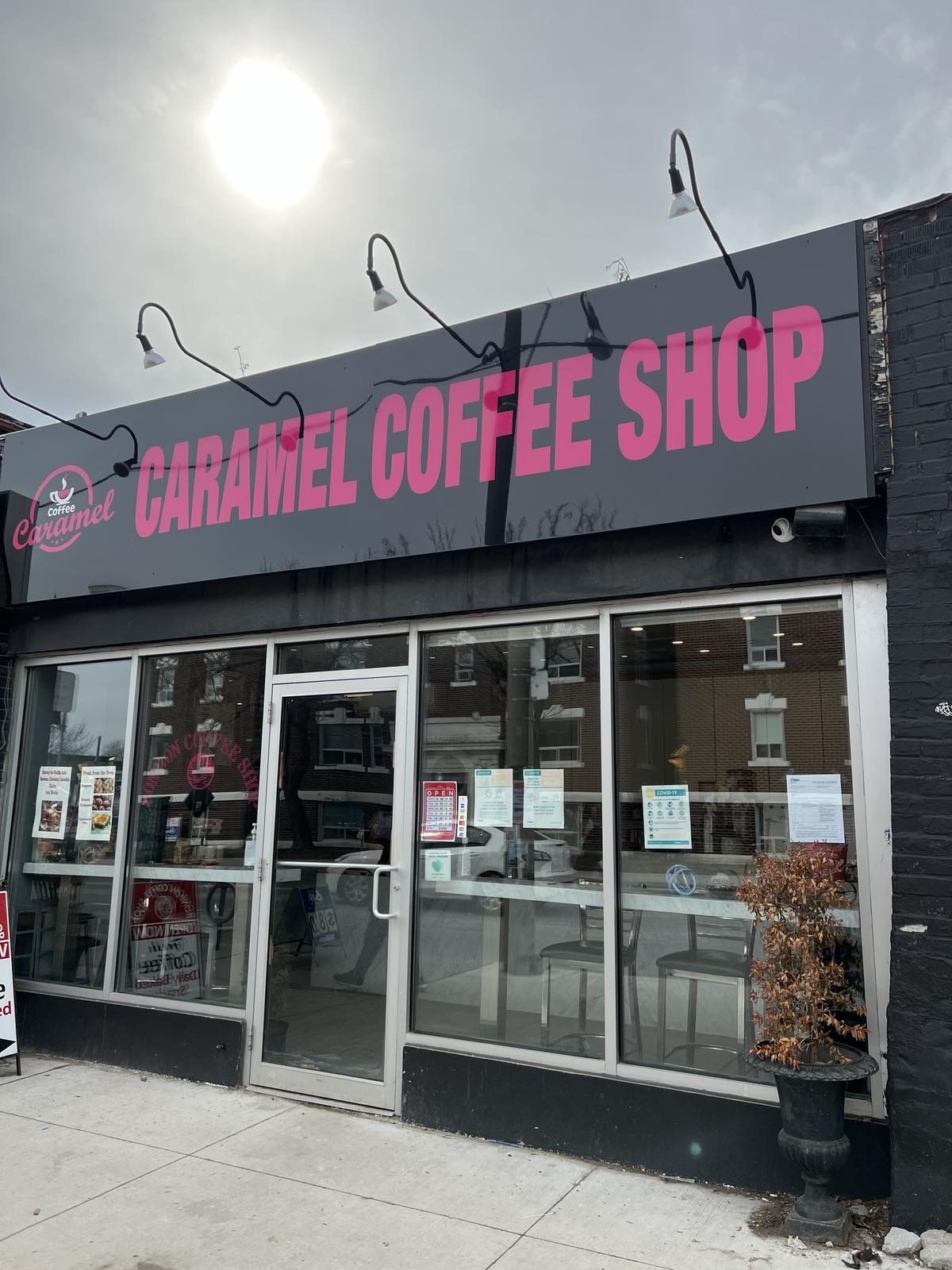 Caramelcoffeeshop interior