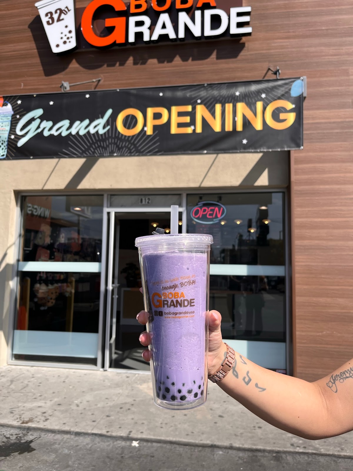 Boba Grande interior