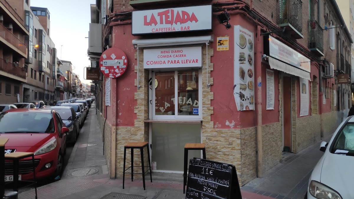 Photo of Cafetería La Tejada