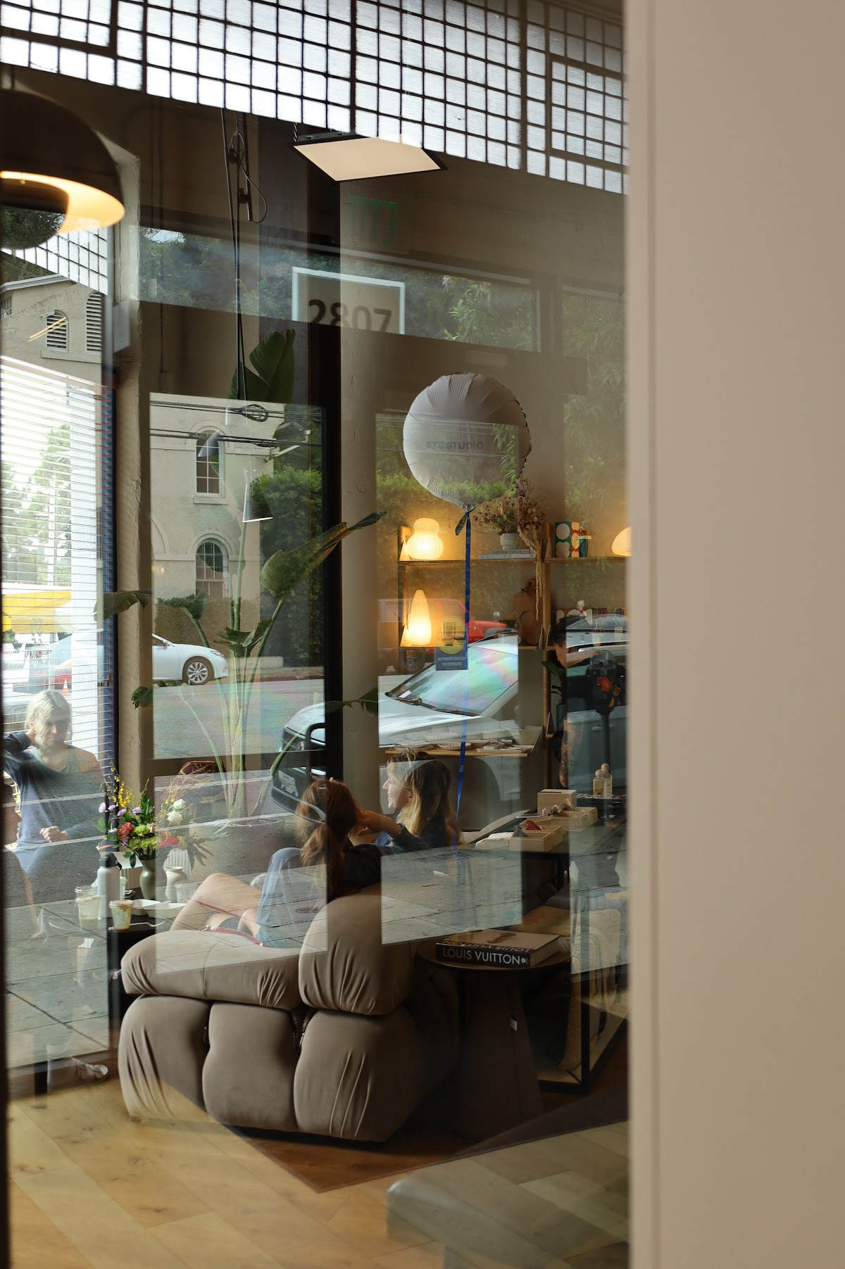 6XS STUDIO interior
