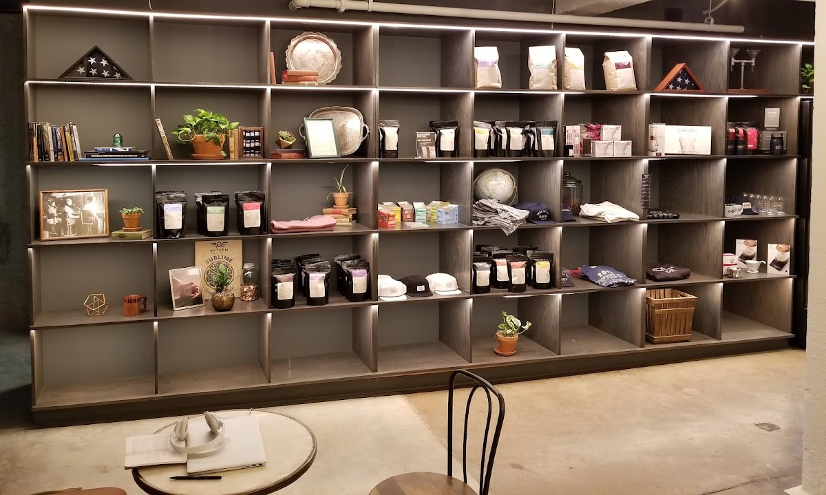 Eote Coffee interior