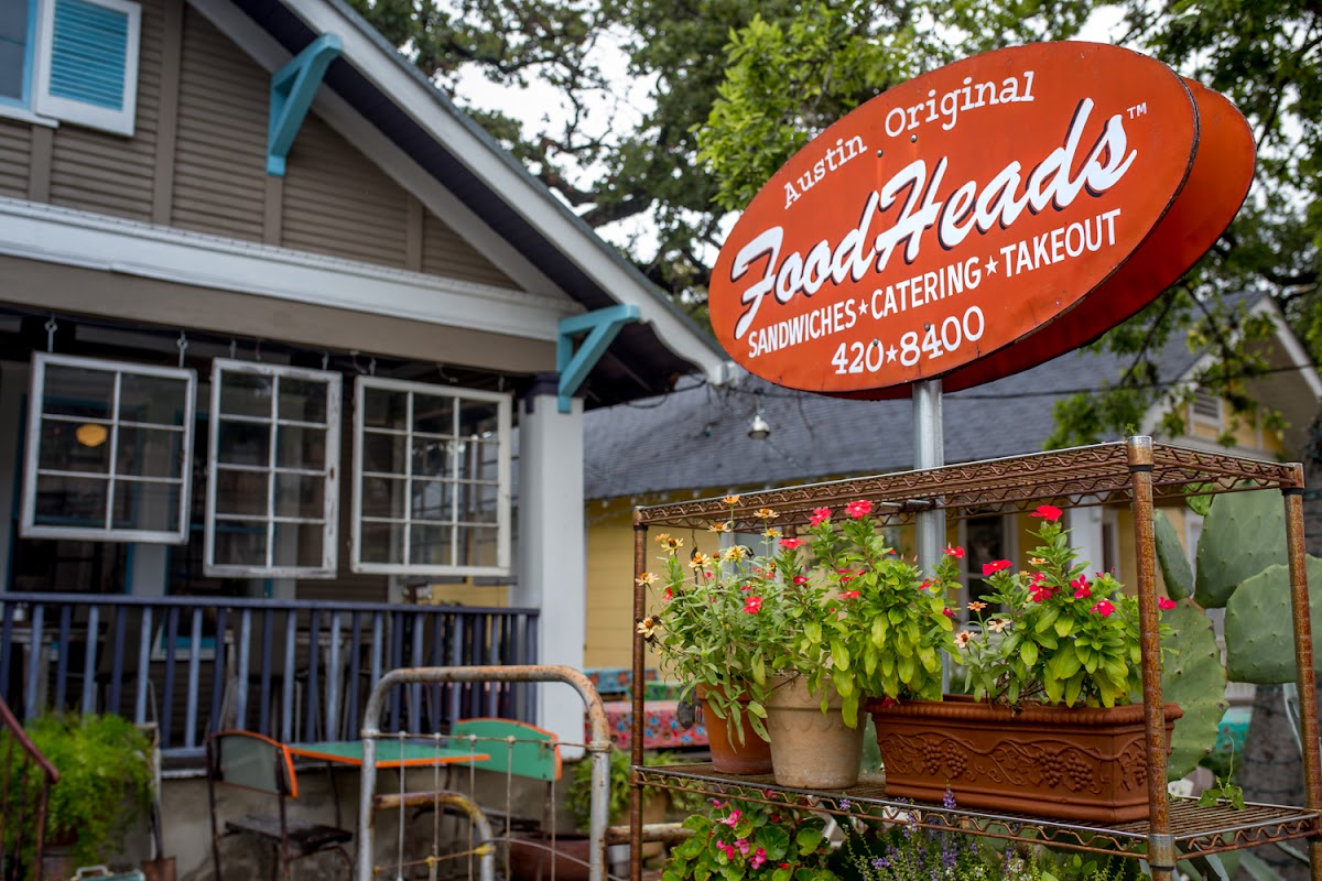 FoodHeads interior