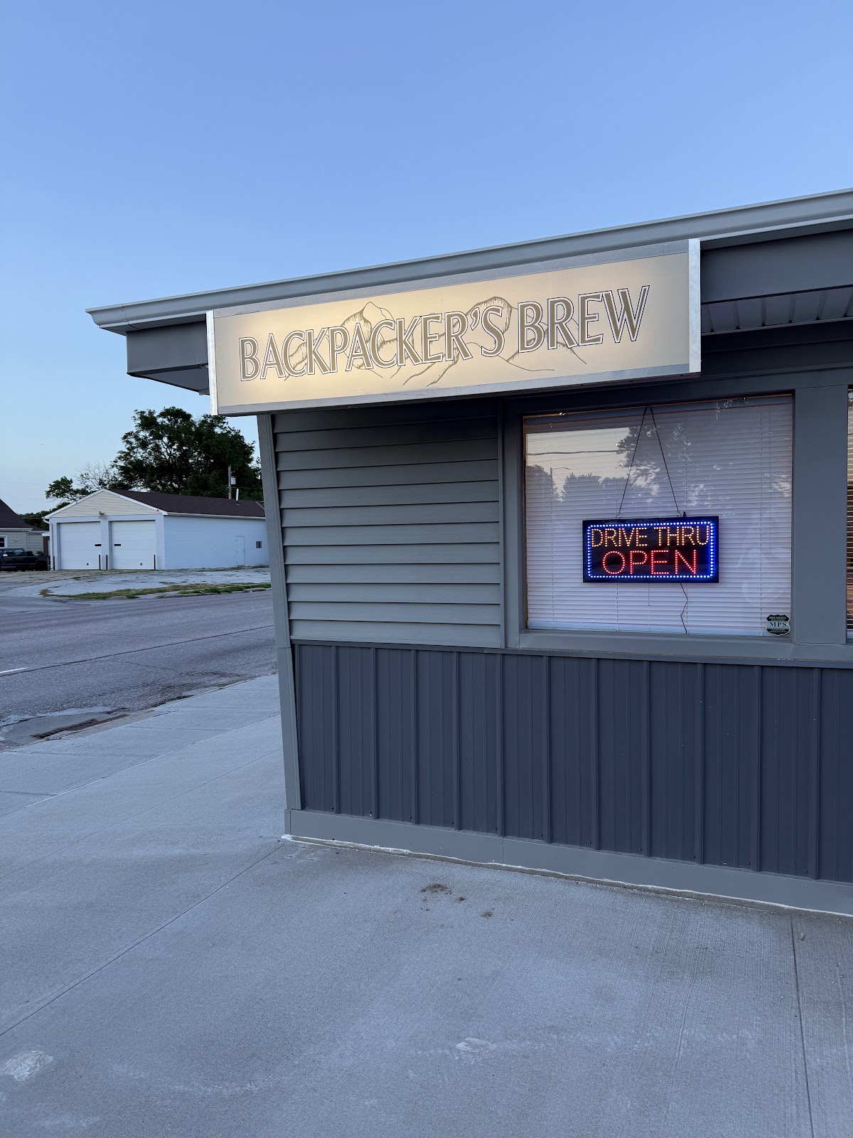Backpacker's Brew interior