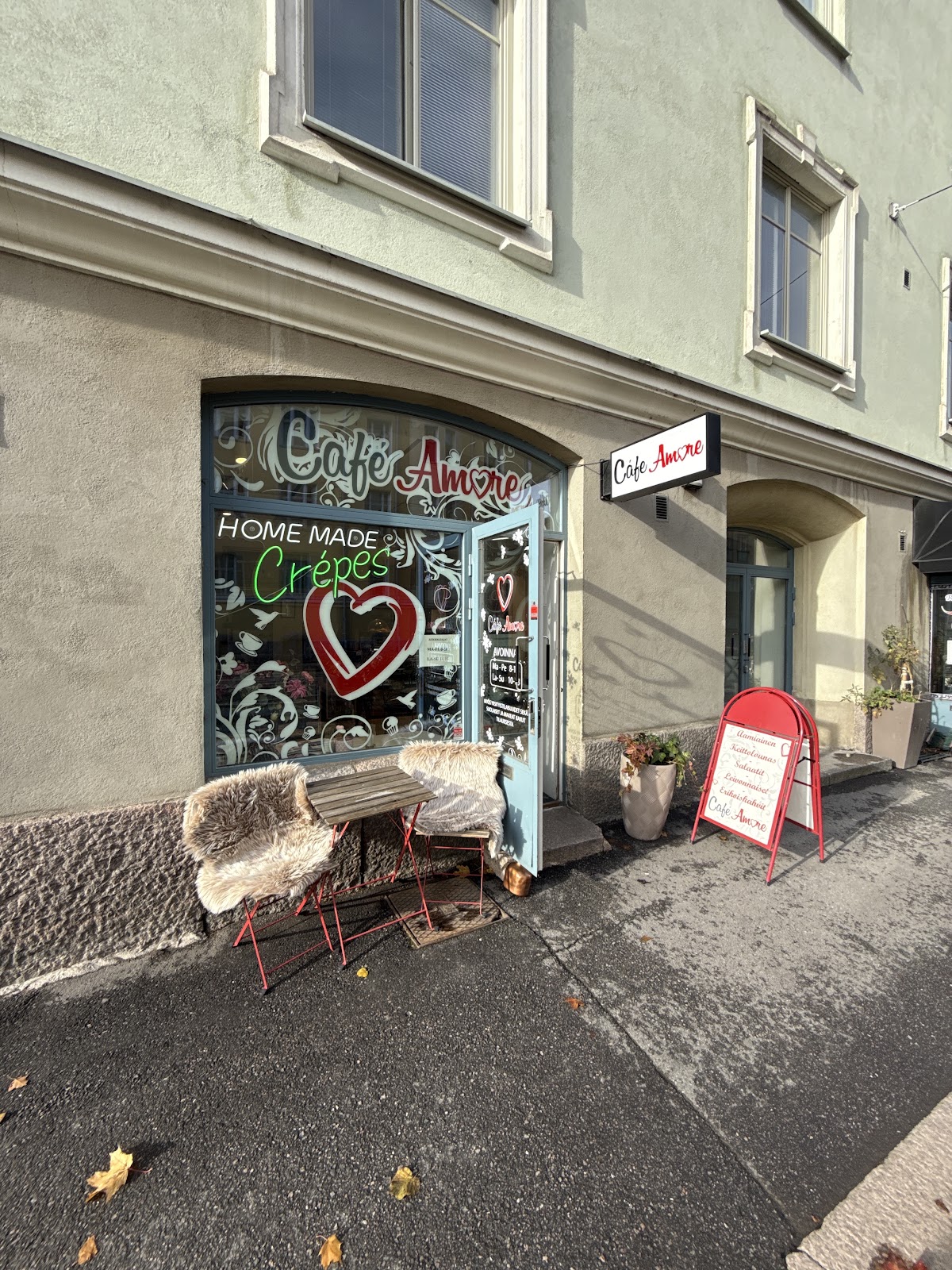 Cafe Amore interior
