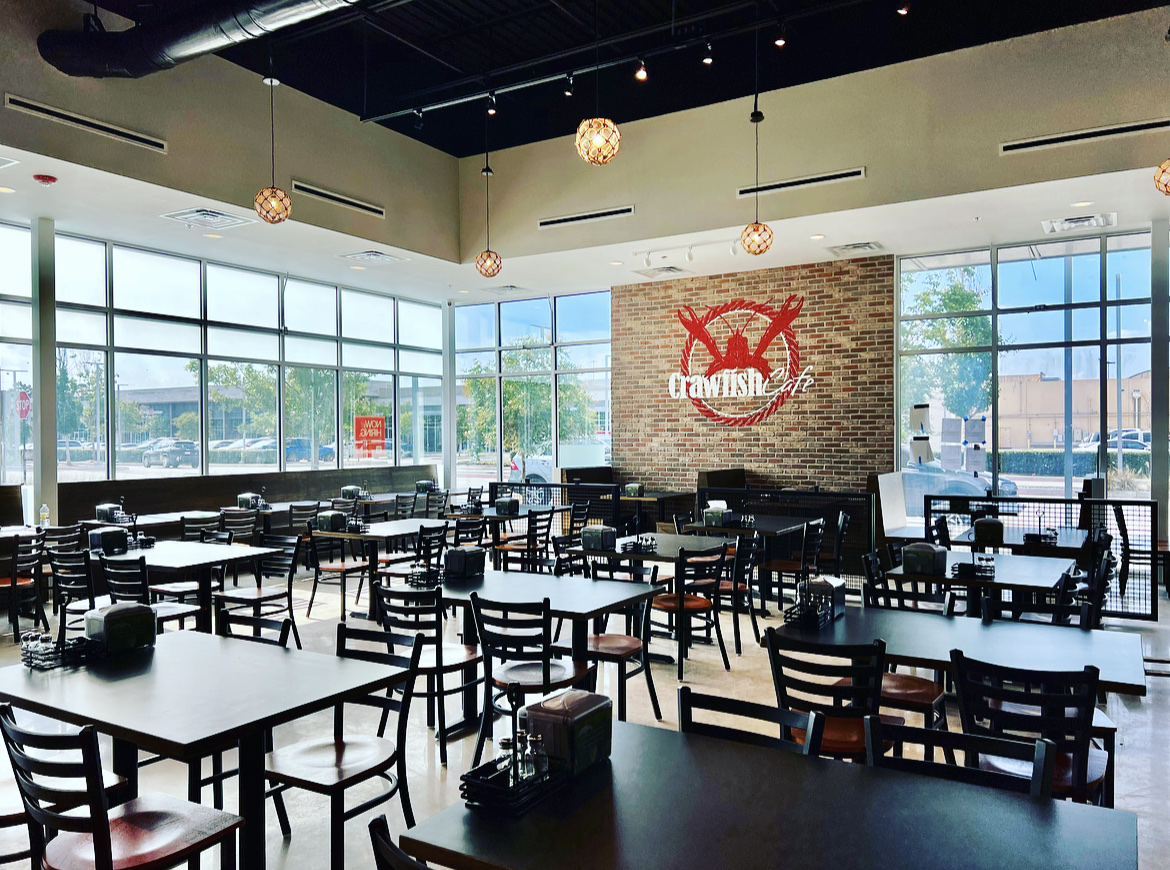 Crawfish Cafe interior