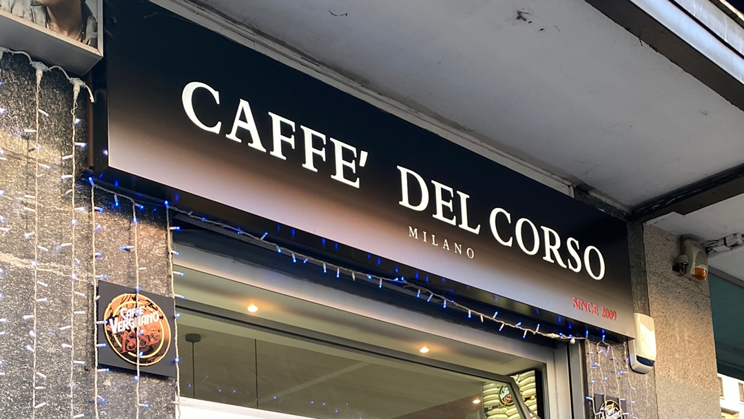 Bar del Corso interior