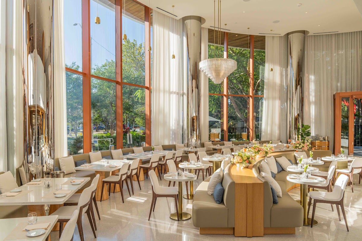 Le Specialita Café & Market by Ignazio and Maggio Cipriani interior