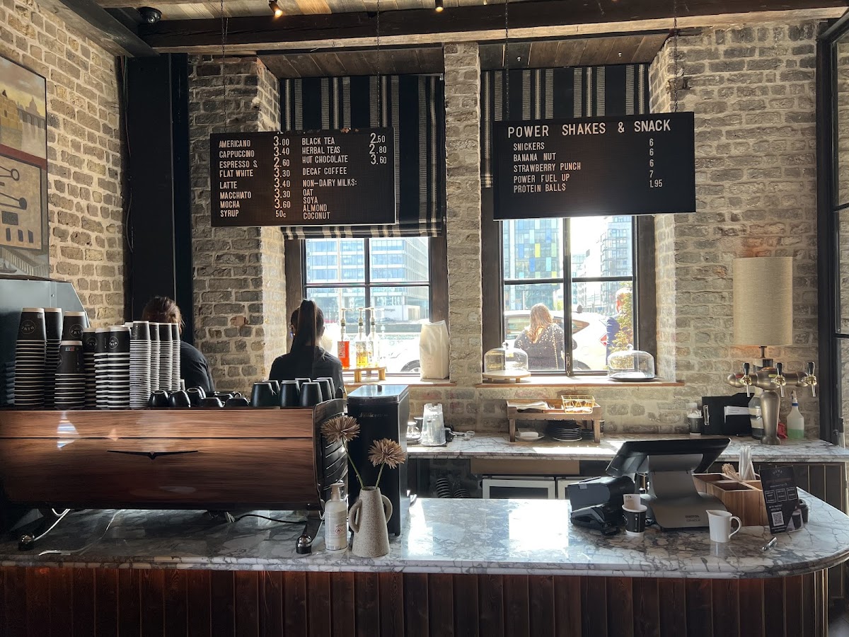 Dime Coffee Co. interior
