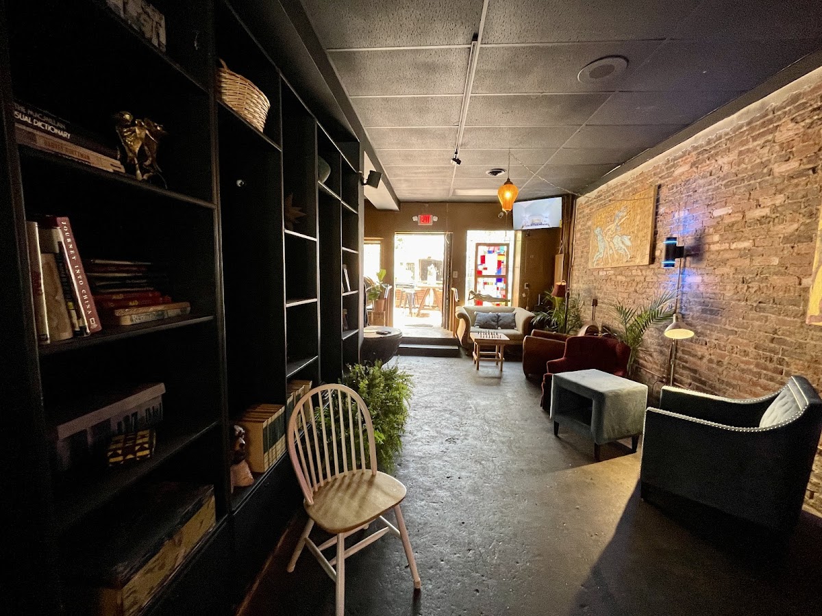 Downtown Common Grounds interior
