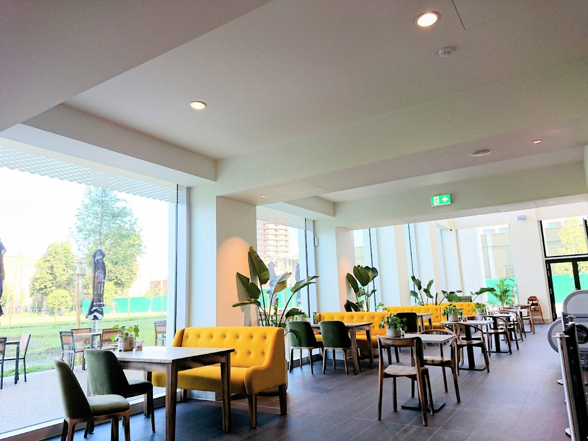 Park Life Cafe interior