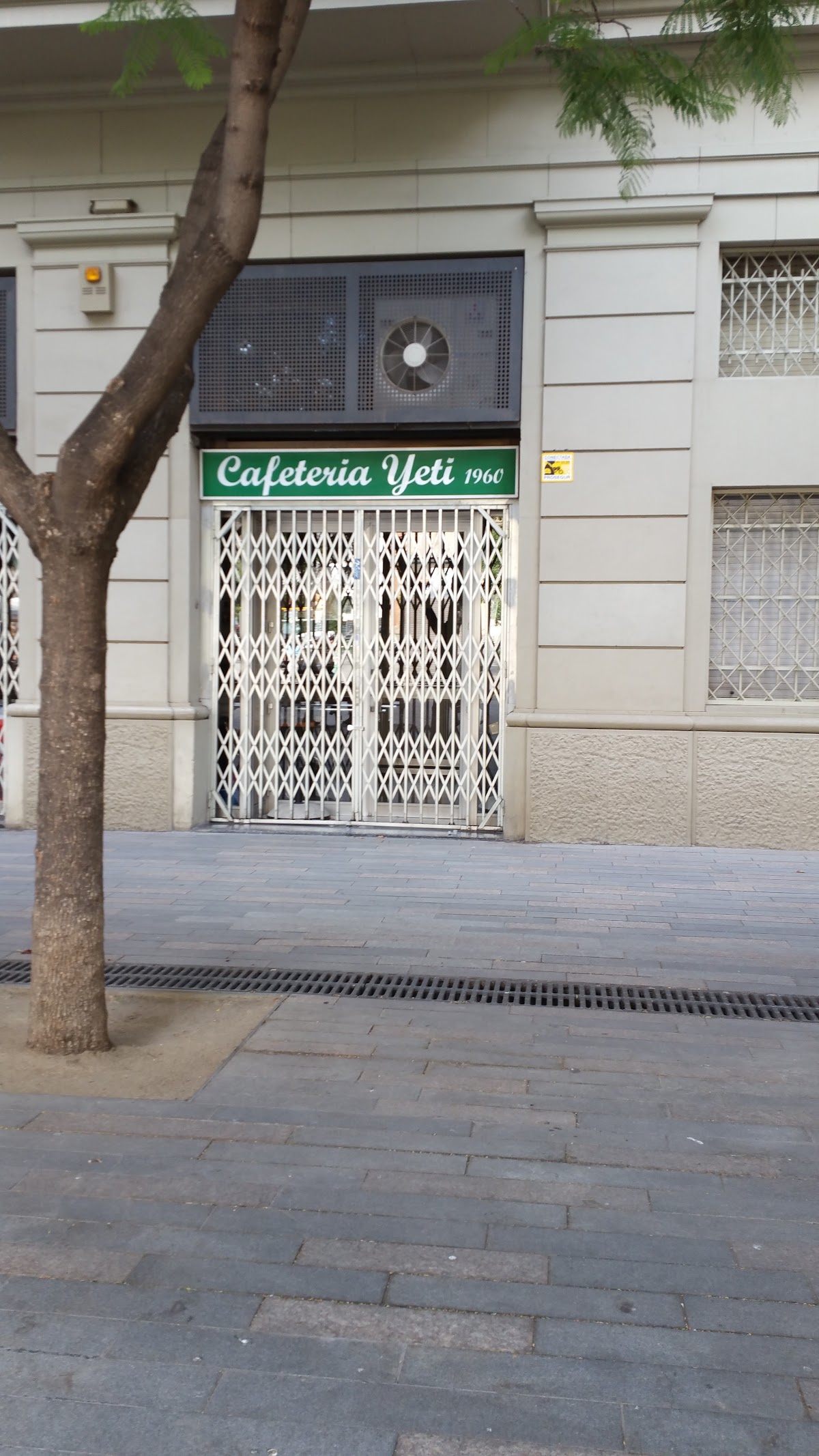 Photo of Cafeteria Yeti