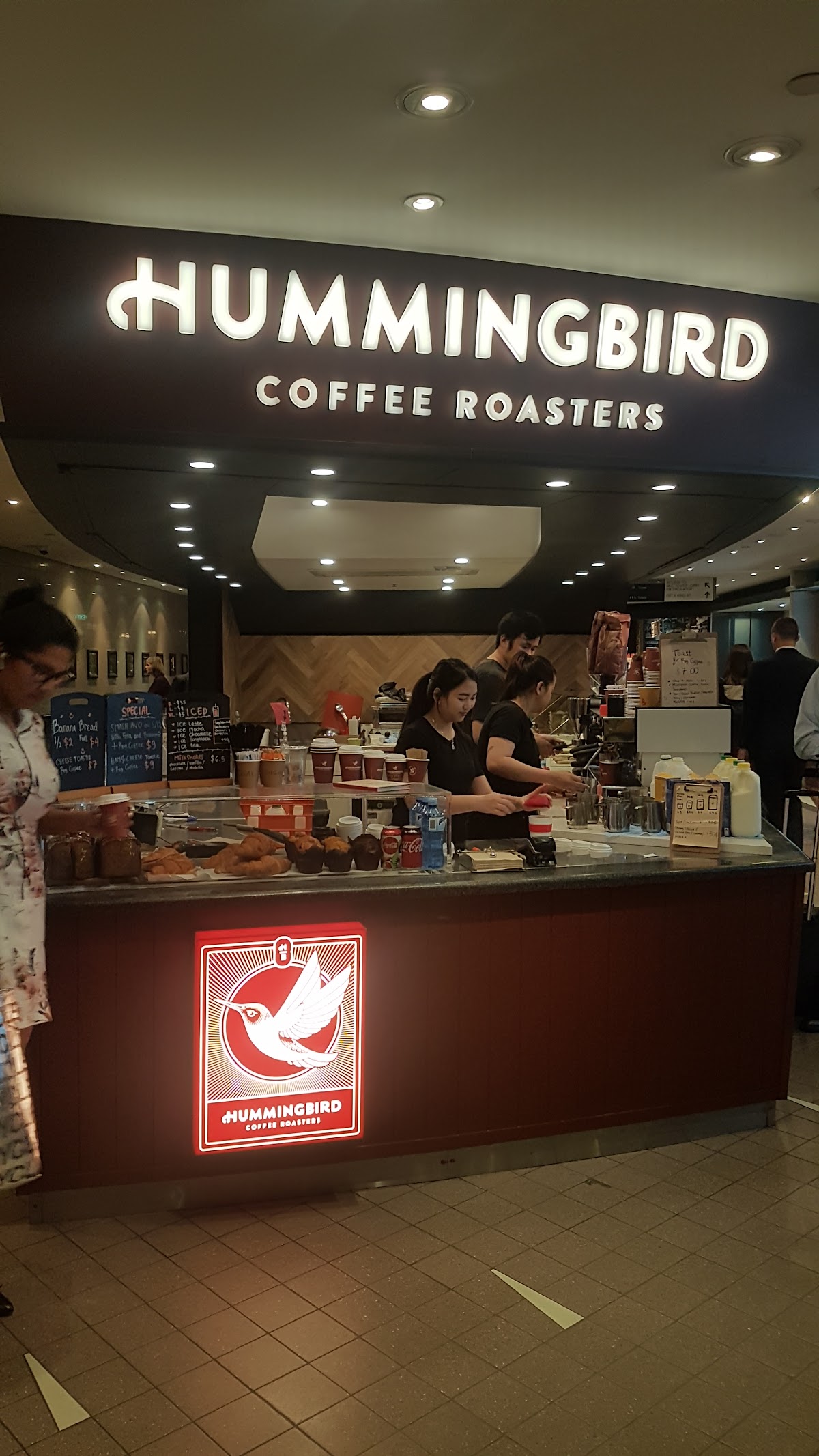 Hummingbird Coffee interior