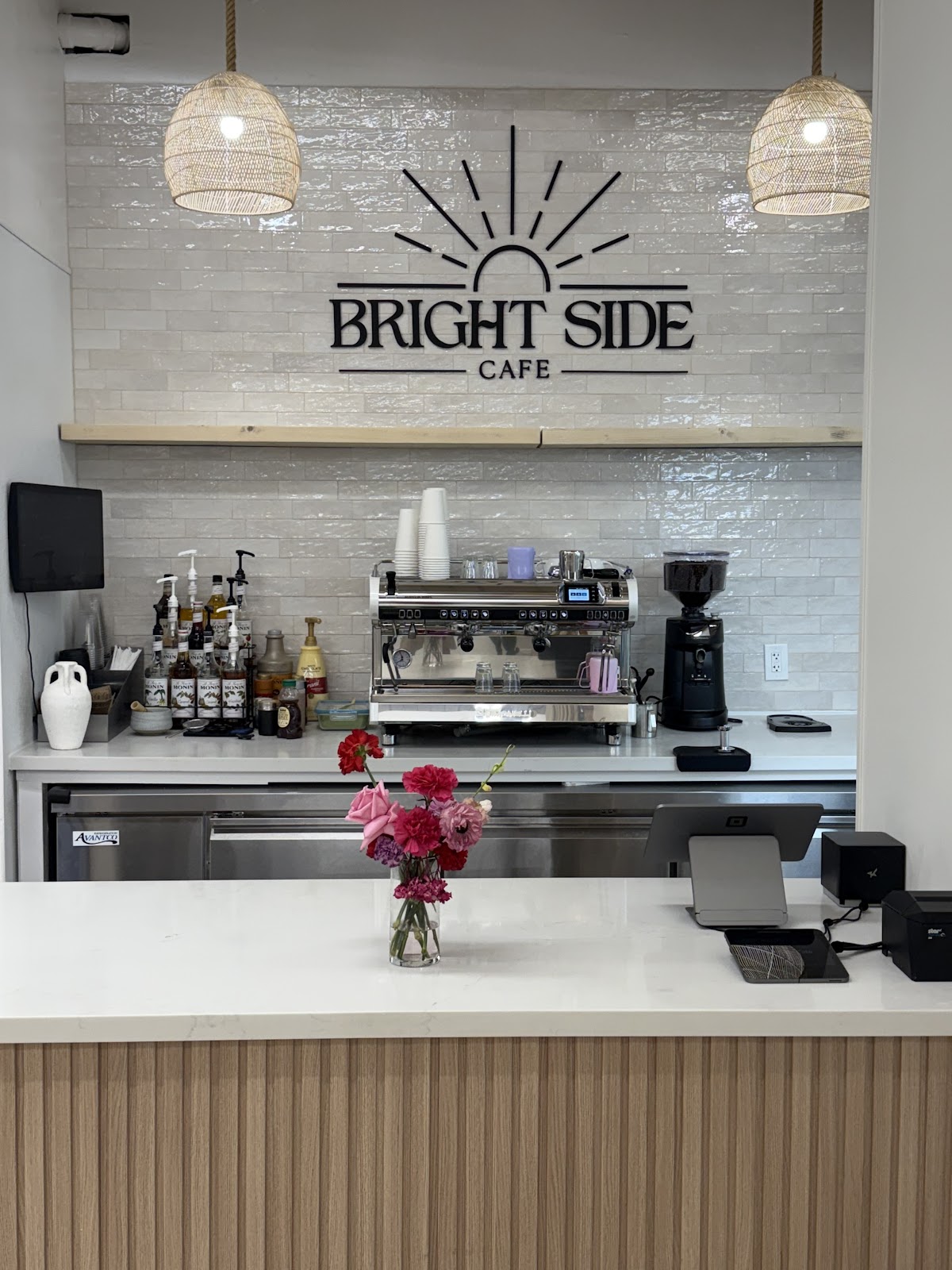 Bright Side Cafe (Inside The Merchantile) interior