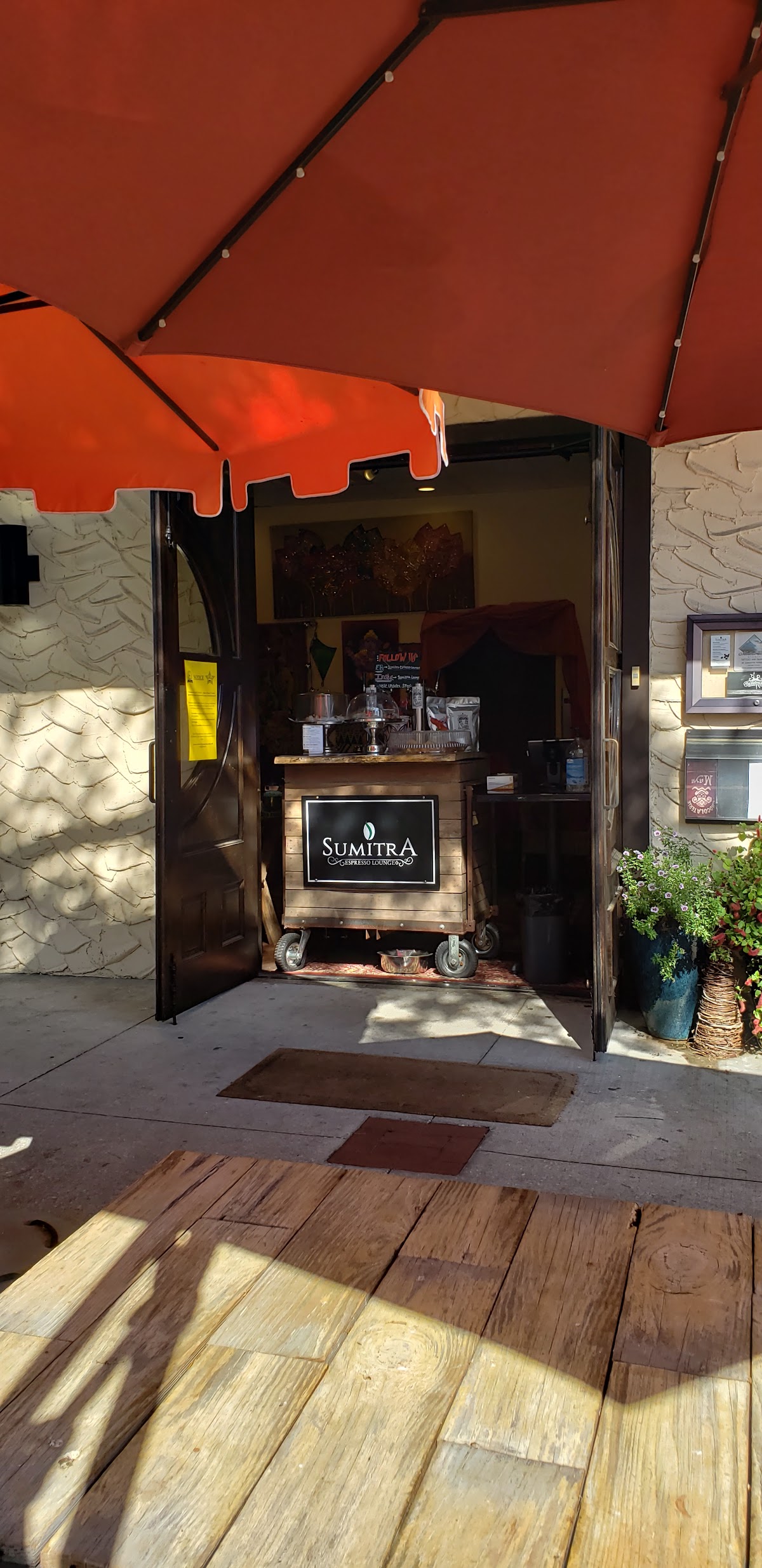 Sumitra Espresso Lounge interior