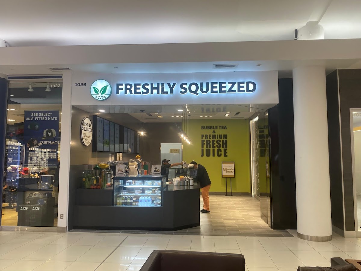 Freshly Squeezed interior