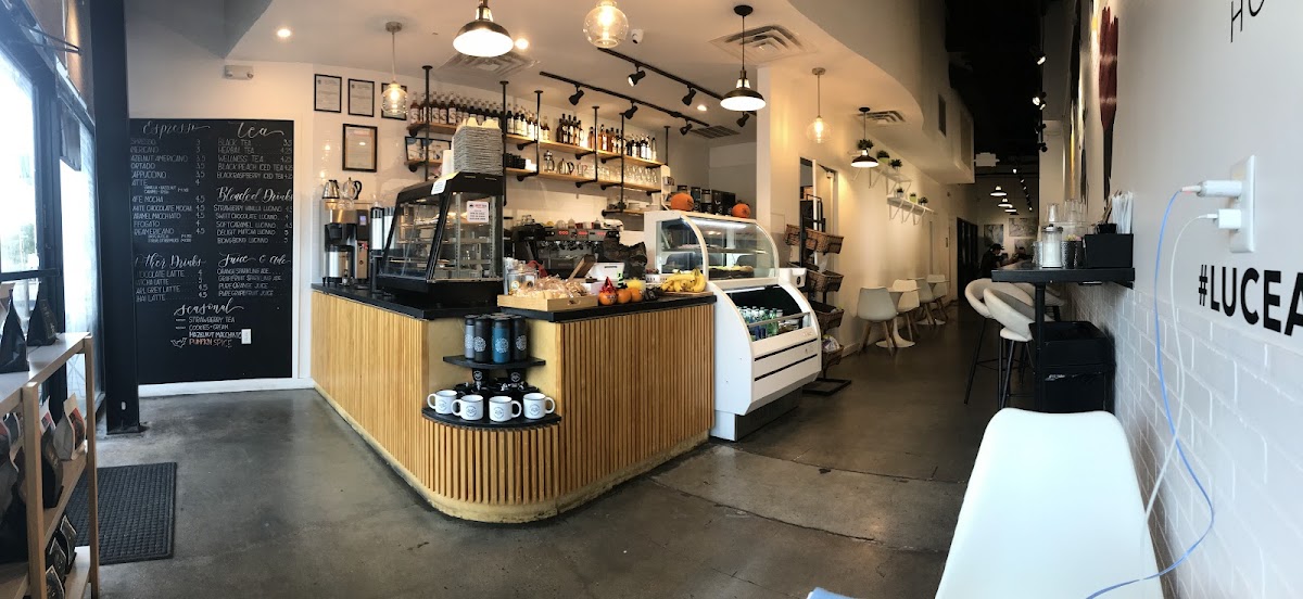 Luce Avenue Coffee Roasters interior