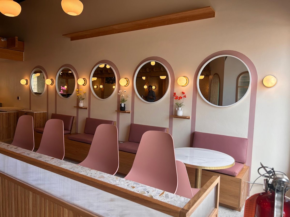 HeeMee Coffee + Bakery interior