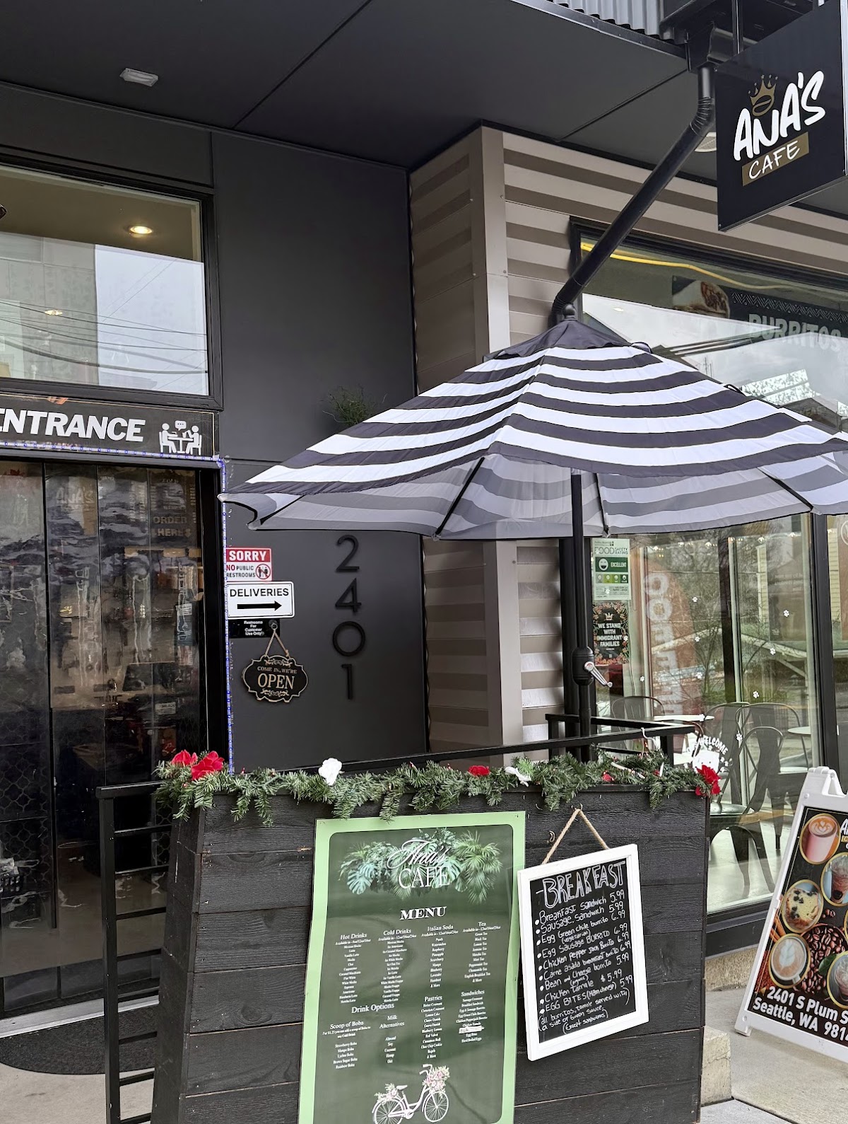 Photo of Ana's cafe