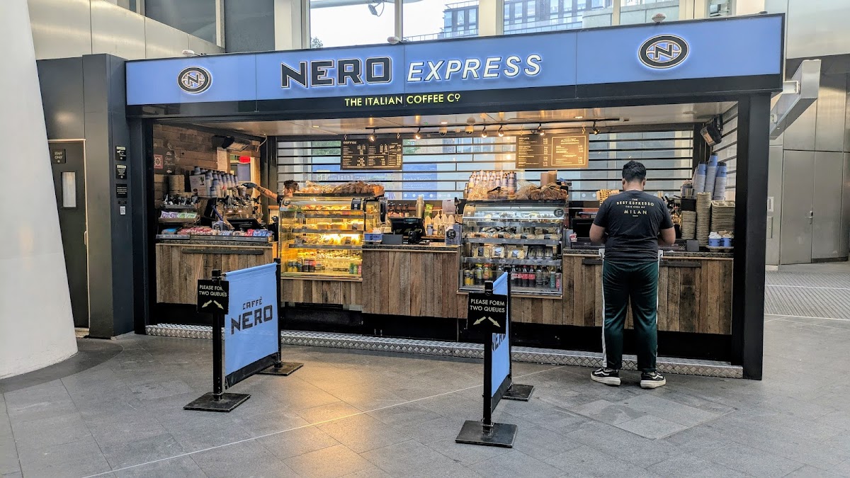 Caffe Nero Express interior