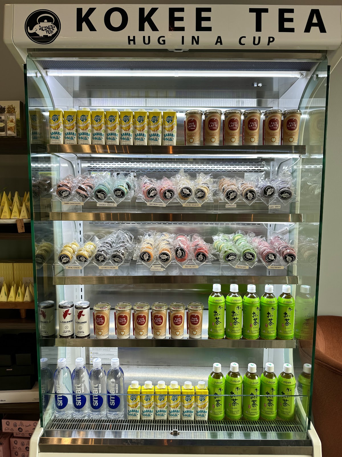 Kokee Tea interior