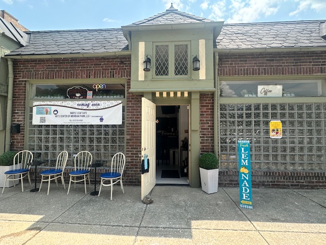 Photo of Maple Leaf Cafe