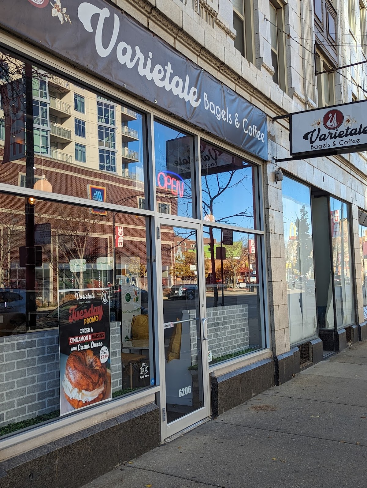 Varietale Bagels & Coffee interior