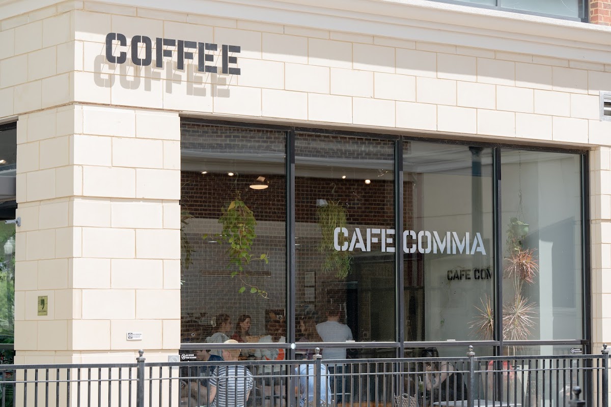 Cafe Comma interior