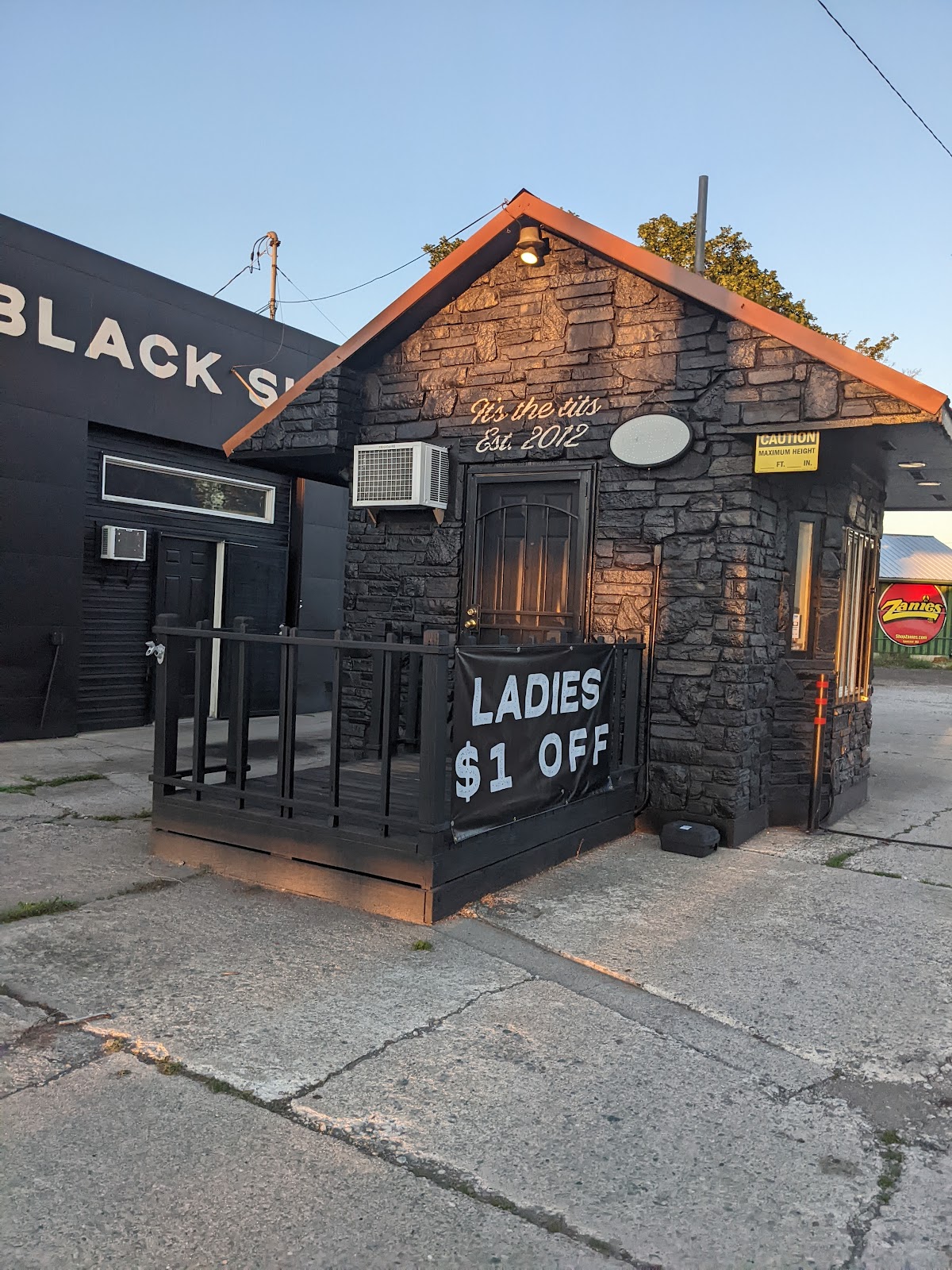 Black Sheep Coffee interior