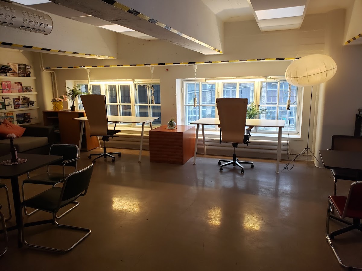Kaapelitehtaan Konttori interior