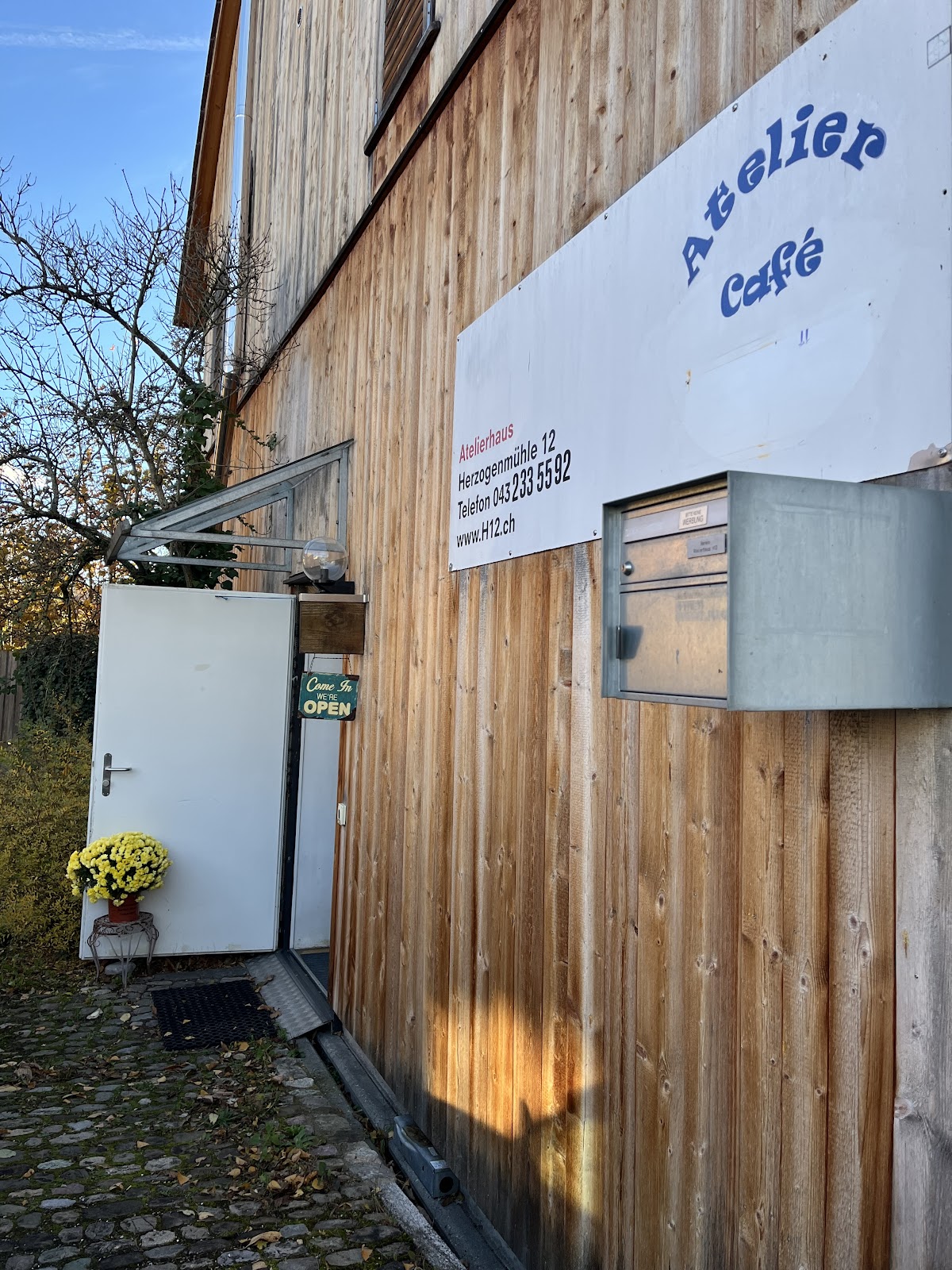 Photo of Atelierhaus/Atelierkafi H12