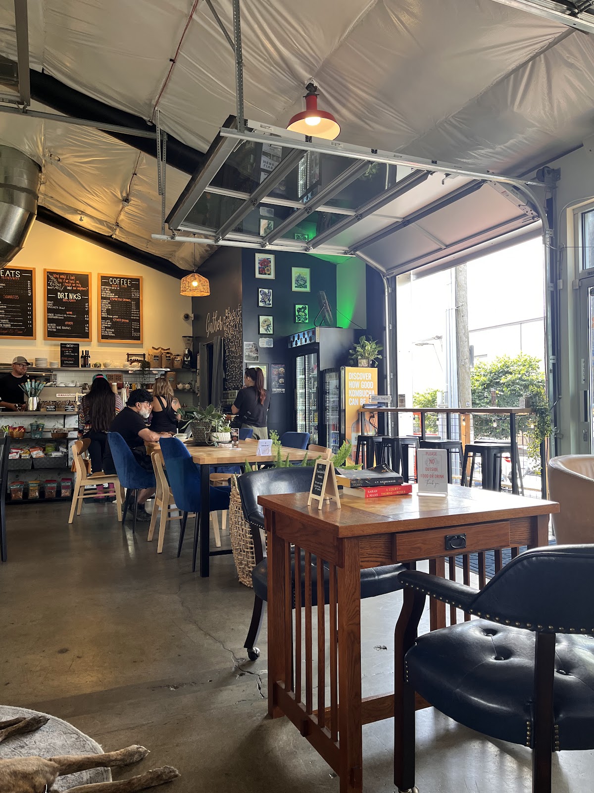 Brave Neighbor Coffeehouse & Social interior