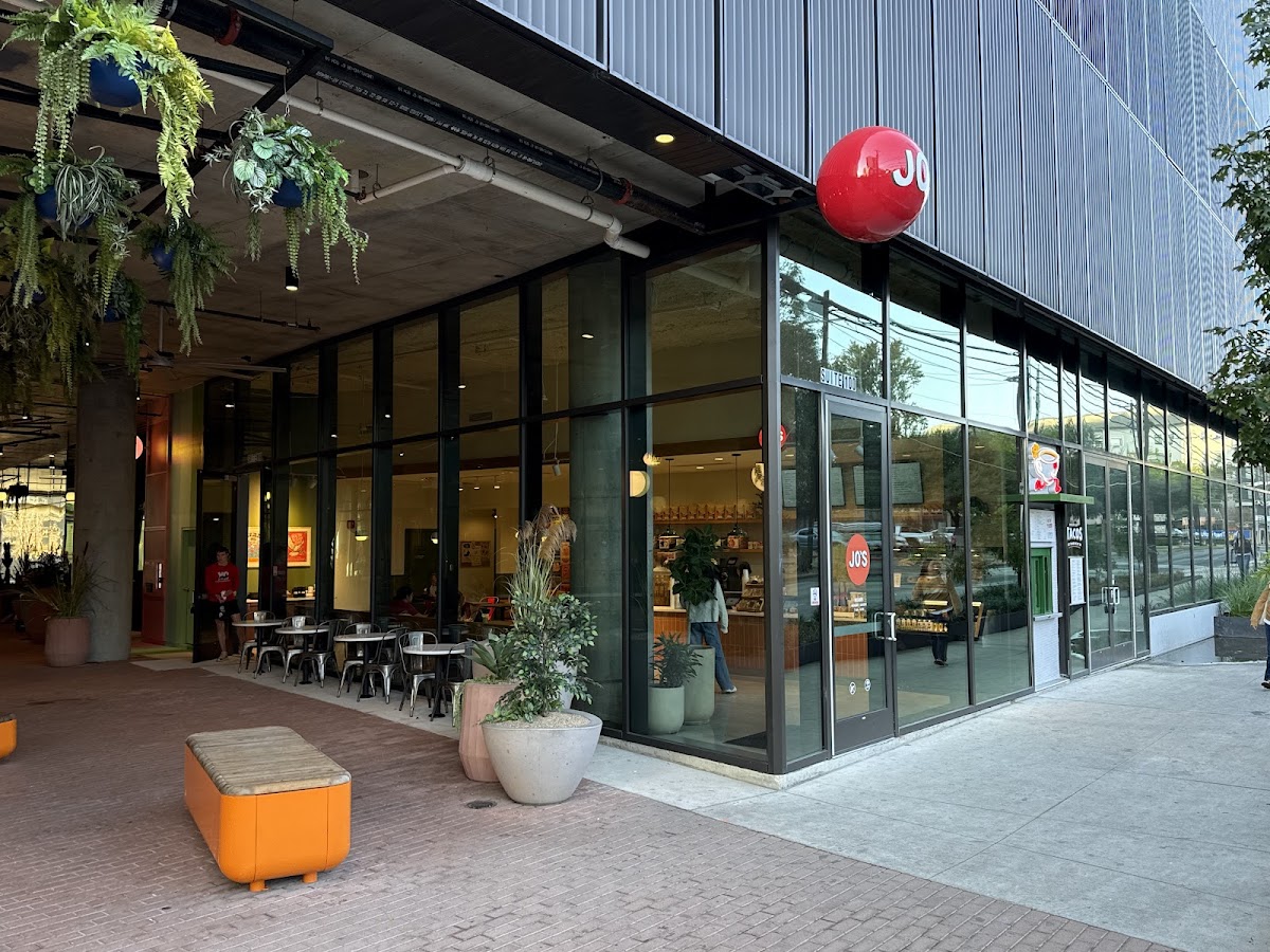 Jo's Coffee – West Campus interior