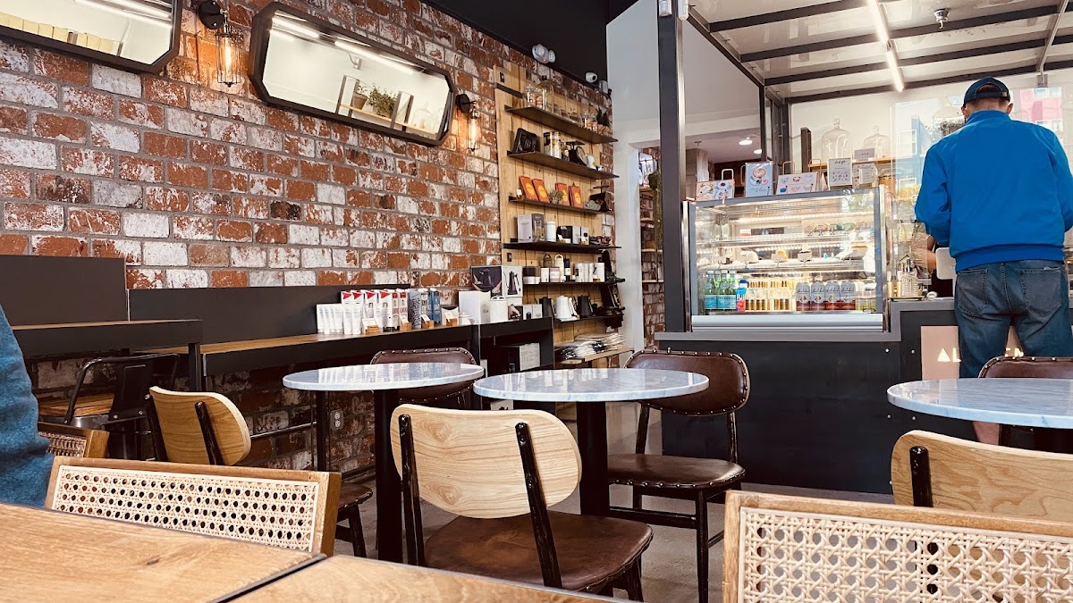 Alchemist Coffee Project at The Pearl interior