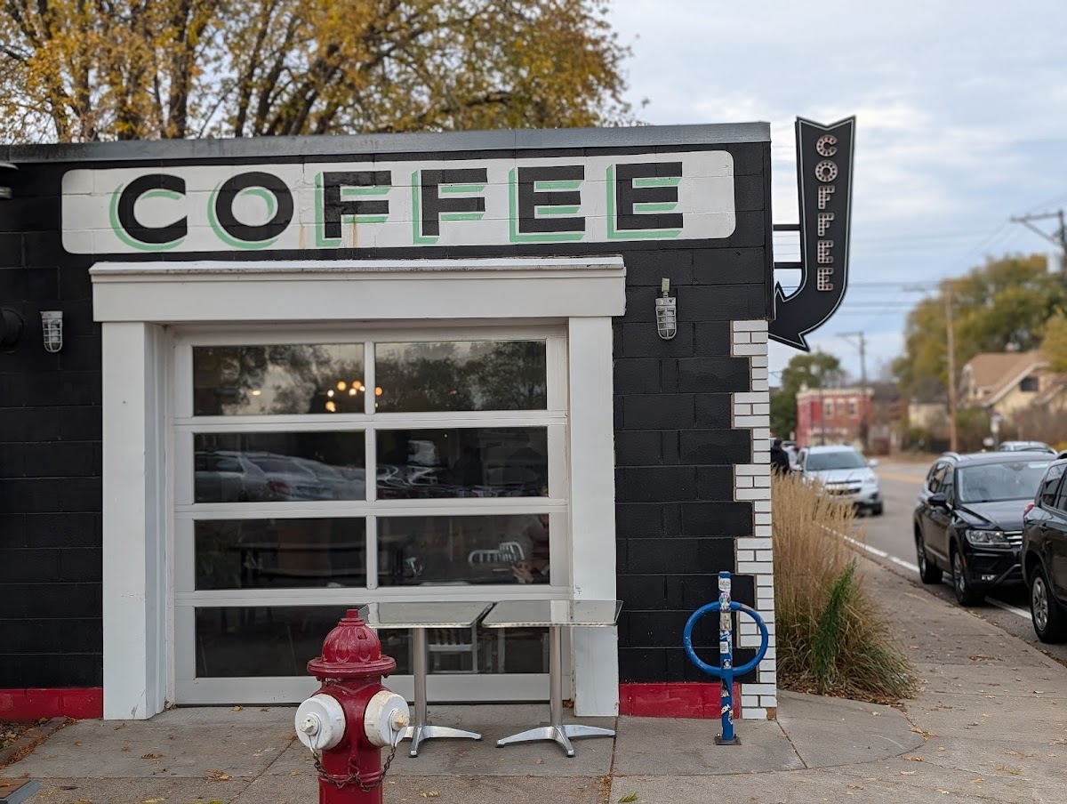 Walden Coffee interior