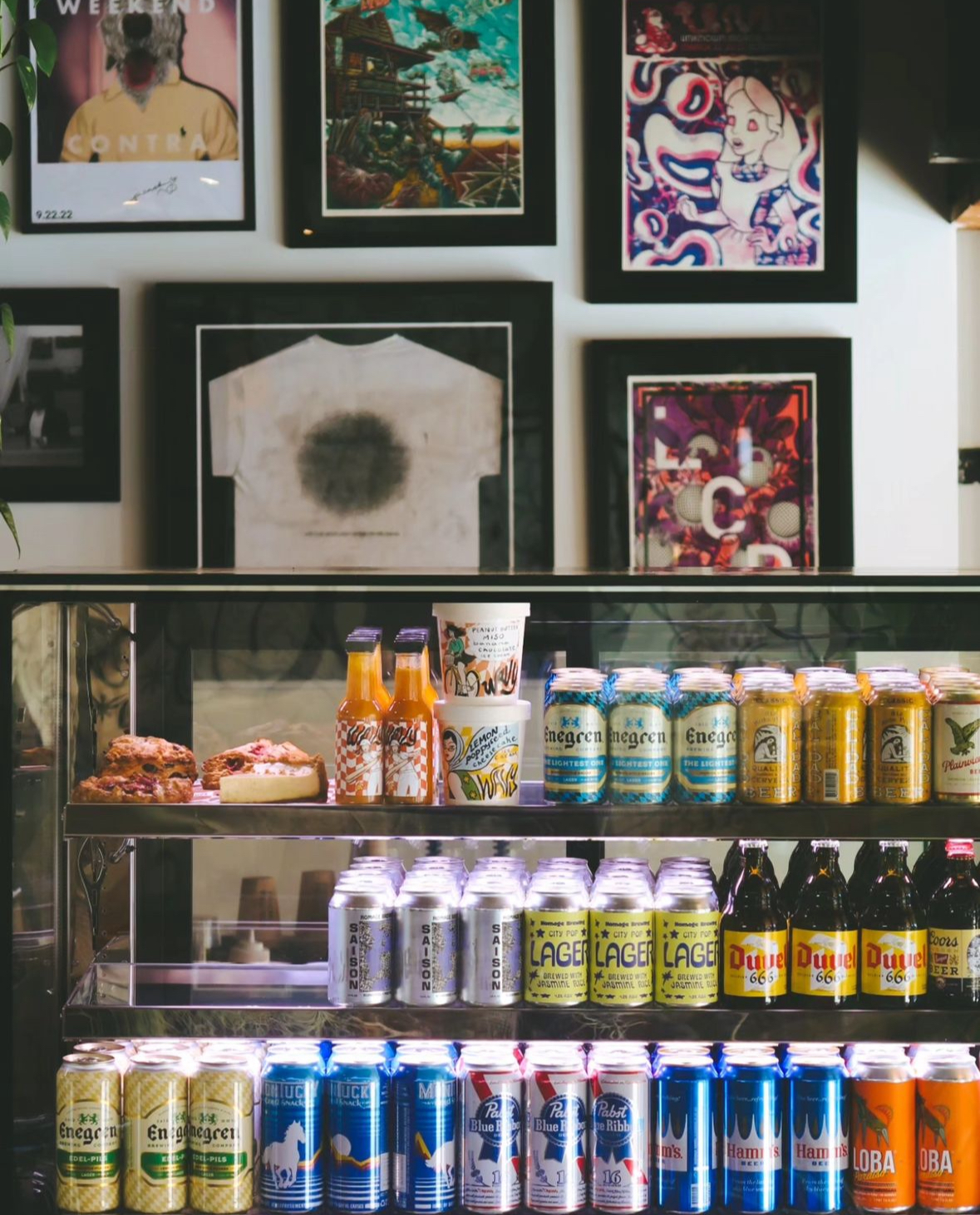 Friends of Friends interior