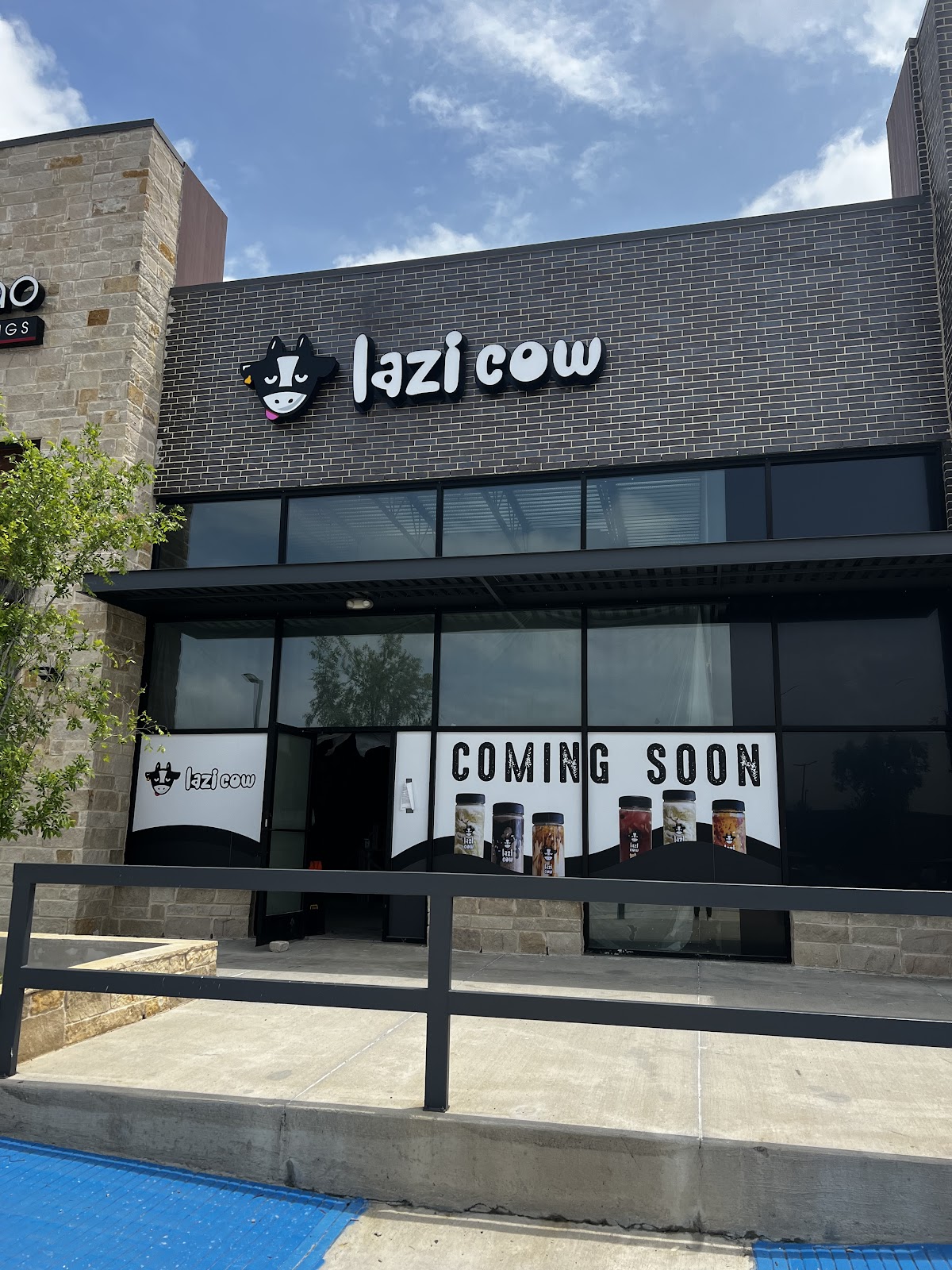 Lazi Cow - Frisco interior