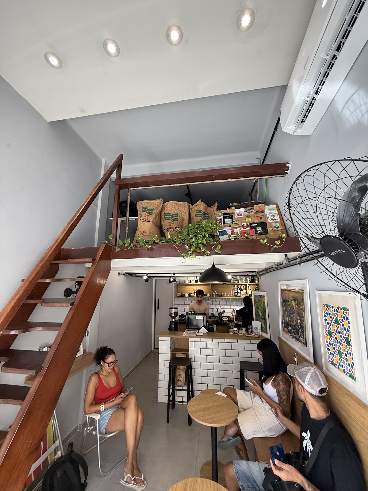 Lab Cup interior